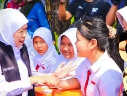 Dinilai Komit terhadap Perlindungan Anak dan Pemberdayaan Perempuan, Khofifah Raih DPD RI Awards 2025