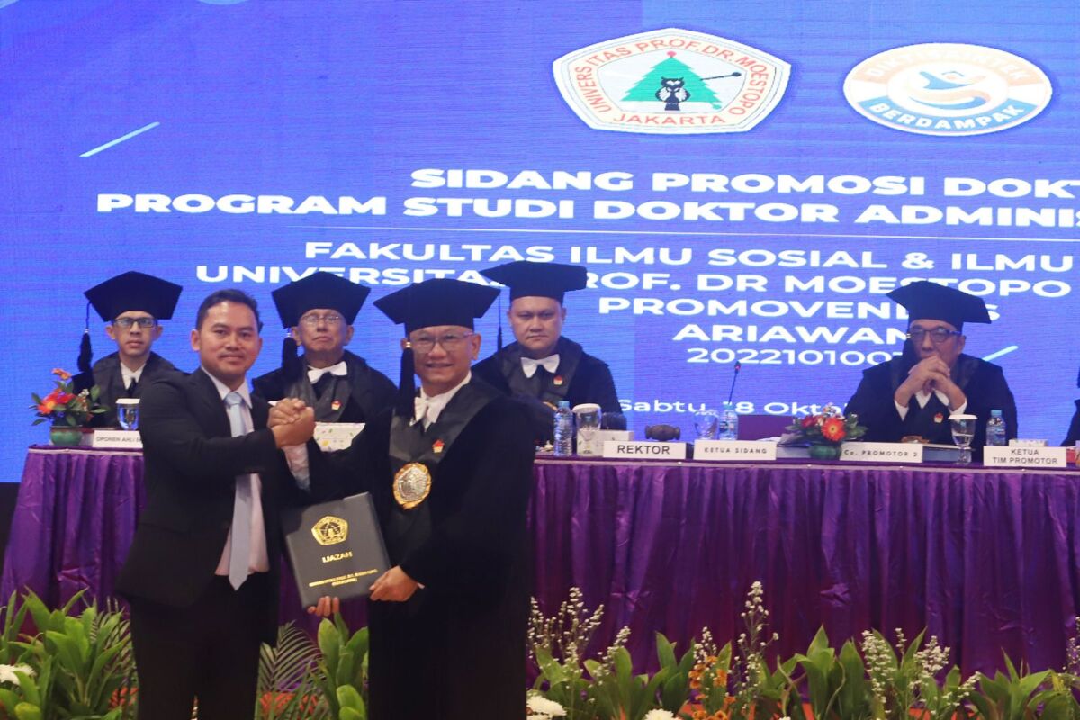 Raih Gelar Doktor, Ketua KWP Ariawan Ajak Wartawan Terus Belajar
