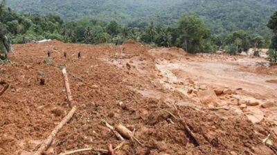 Longsor Timbun Bus di India Utara, 18 Orang Dilaporkan Tewas