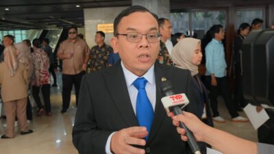 ketua Komisi VII Saleh Partaonan Daulay