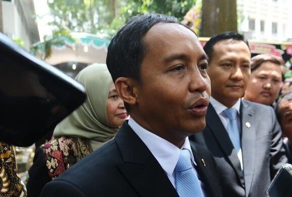 menhut Raja Juli antoni