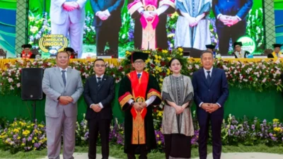 Puan: Pengukuhan Adies Kadir Jadi Profesor, Kebanggaan DPR