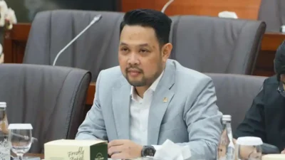 Minta Gembleng Fisik Distop, DPR Usul Calon Manager Koperasi Merah Putih Magang di Belanda, Jepang dan Korea