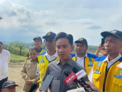 Wapres Gibran: Soeharto dan Gus Dur Layak Diberi Gelar Pahlawan Nasional