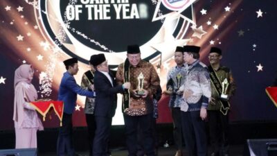 Cucun Ahmad Syamsurijal Raih Penghargaan Santri Legislator Inspiratif 2025