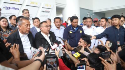 Buntut PHK Massal, Dasco Datangi Pabrik Ban Michelin di Cikarang