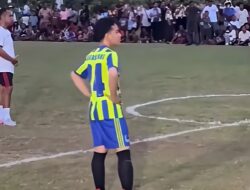 Wapres Gibran Habiskan Waktu di Manokwari Main Sepak Bola Bersama Warga