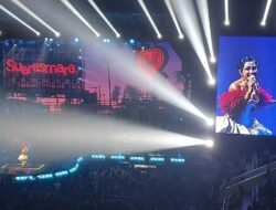 Andien Rayakan 25 Tahun Karier Lewat Konser Suarasmara dengan Empat Babak Spektakuler