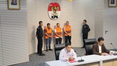 KPK Tetapkan Gubernur Riau Tersangka Pemerasan Dana Infrastruktur Rp 7 Miliar
