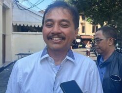 Roy Suryo Cs Hadiri Pemeriksaan Perdana Kasus Ijazah Jokowi