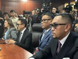 MKD Skors Sahroni 6 Bulan, Penjarahan Rumah Jadi Faktor Meringankan