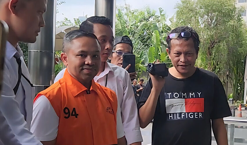 Dinilai Terlalu Ringan, KPK Ajukan Banding Atas Vonis 2 Tahun Eks Gubernur Abdul Wahid!