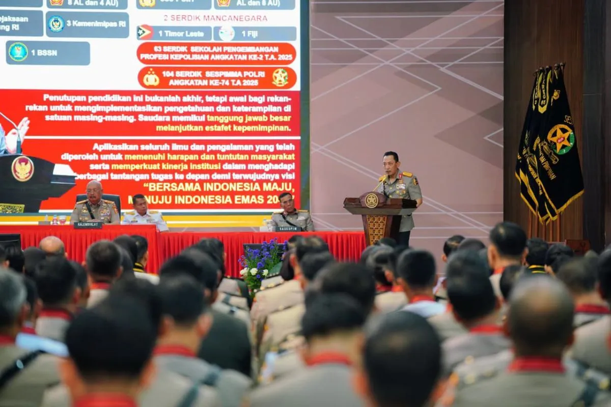 Penutupan Sespim, Kapolri Ajak Perkuat Kerja Sama