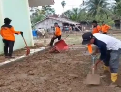 ASN Aceh Bersihkan Sekolah Terdampak Bencana, KBM Siap Aktif 5 Januari