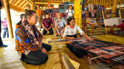 Menbud Dukung Pelindungan Budaya dan Kekayaan Intelektual Masyarakat Adat Sumba Timur