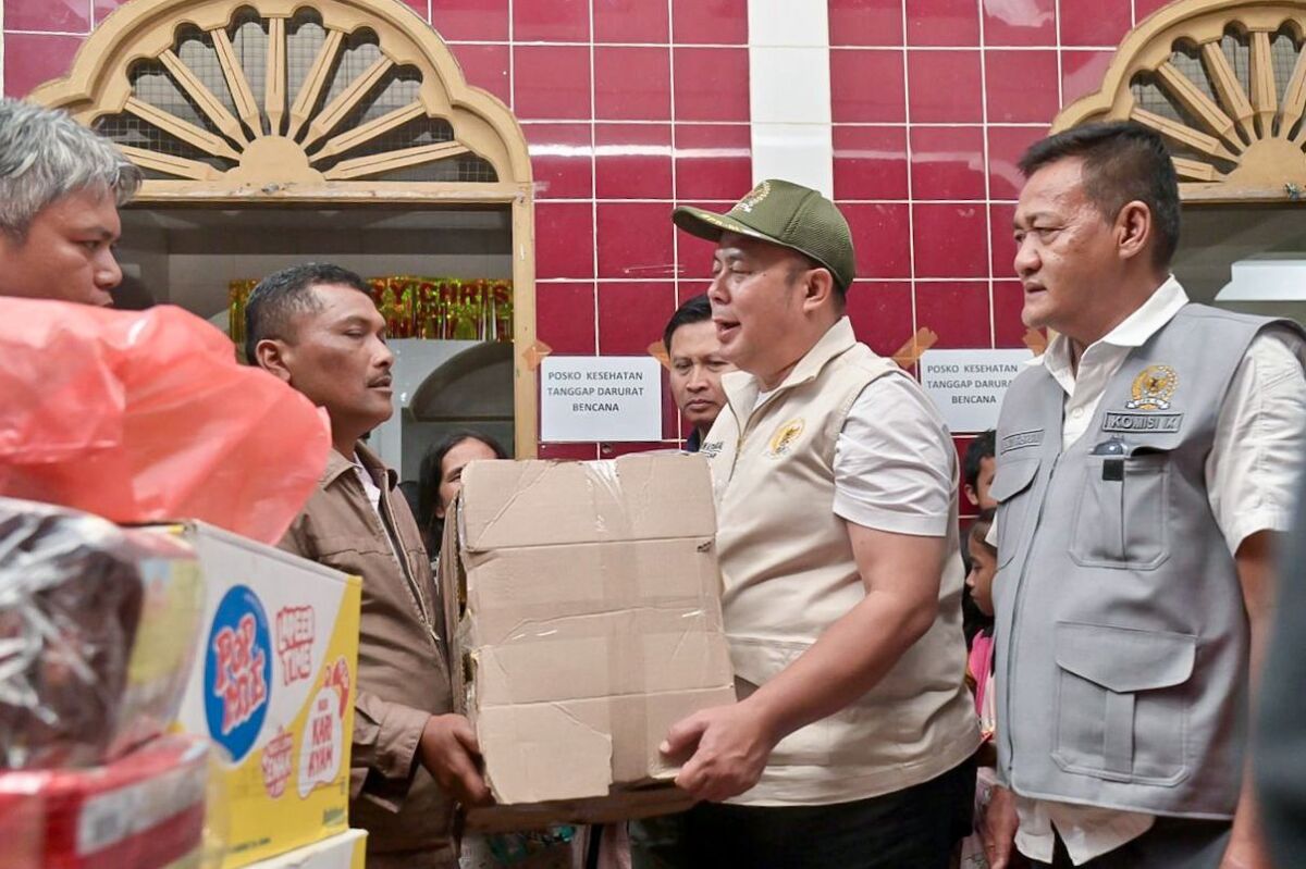 Cucun Pastikan Penyaluran Bantuan Bencana Sumatera, Desak Akses Jalan Dibuka