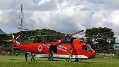 7 Kecamatan Aceh Tengah Masih Terisolasi, TNI AU Turunkan Helikopter