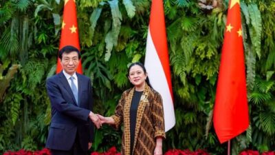 Diplomasi Panas! Puan Bahas Iklim, Perang, hingga Ekonomi dengan Ketua MPR China