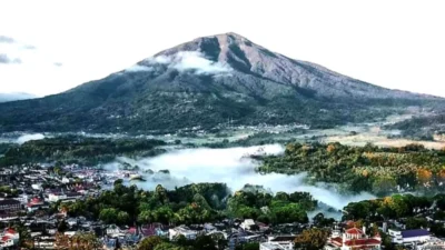 Aktivitas Kegempaan Gunung Marapi Meningkat, Potensi Erupsi Dinilai Naik