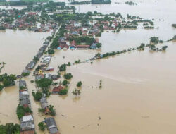 Tanggul Citarum Jebol, 553 KK di Kabupaten Bekasi Terdampak Banjir