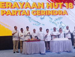HUT ke-18 Gerindra, Ahmad Muzani Pimpin Seruan Dukungan Presiden Prabowo Dua Periode