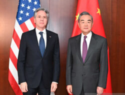 Menlu China dan AS Bertemu di Munich, Sepakat Perkuat Dialog Bilateral