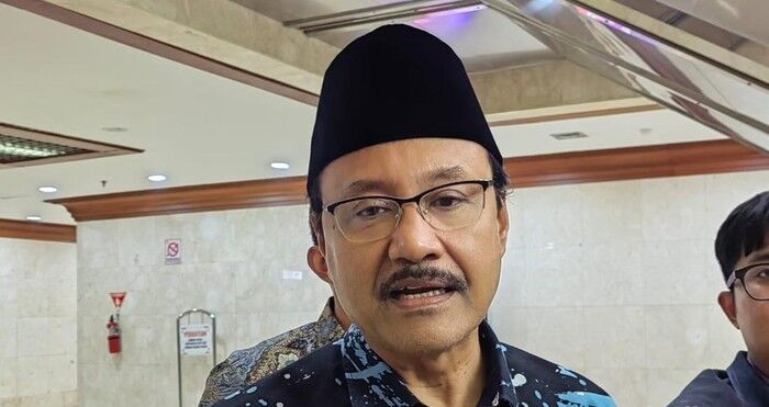 Gus Ipul Coret 11 Ribu Penerima Bansos yang Terindikasi Judi Online