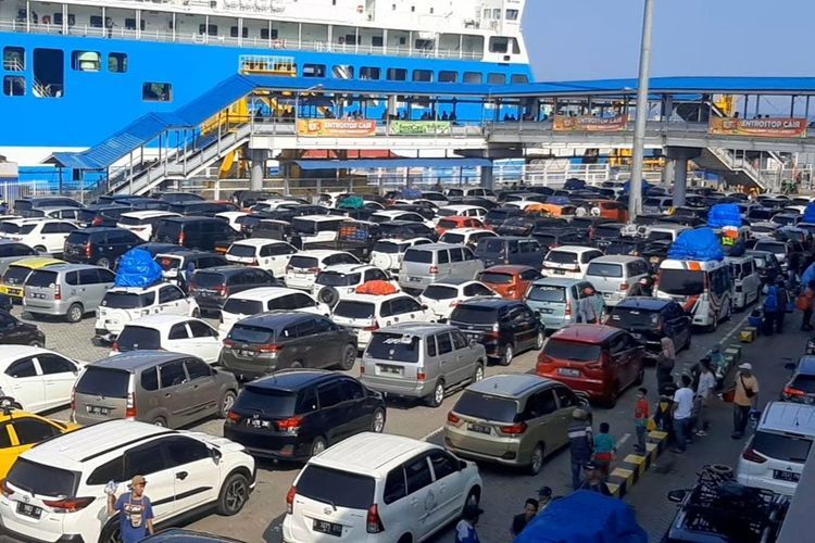 Mobil Diprediksi Dominasi Mudik Lebaran 2026