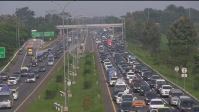 Arus Balik Jakarta Mulai Memuncak, Volume Kendaraan di Tol Cipali Naik Drastis