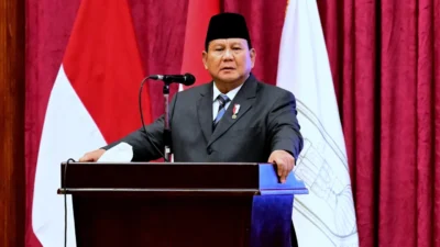 Prabowo Kritik Oknum Pejabat yang Jadi 'Backing' Penjarah Uang Negara