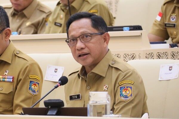 Ancam Tangkap Agen yang Pungli, Mendagri Tegaskan Pemutakhiran Data Bansos Gratis