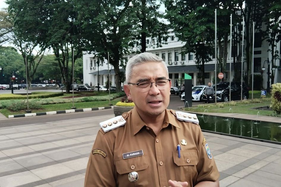 Kecewa Kualitas Pengerjaan, Wali Kota Bandung Bekukan Izin Proyek BRT!