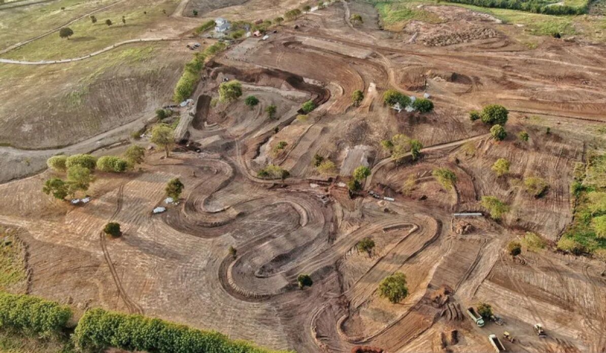 Sidang Kasus Pengadaan Lahan Sirkuit MXGP Samota, Tiga Terdakwa Dinilai Rugikan Negara Rp6,7 Miliar
