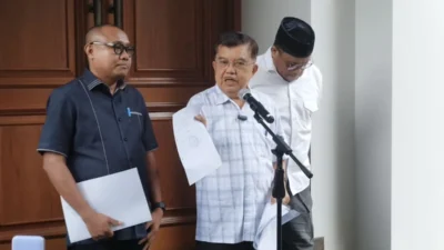 Dituduh Biayai Roy Suryo Rp5 Miliar, Jusuf Kalla Polisikan Rismon Sianipar
