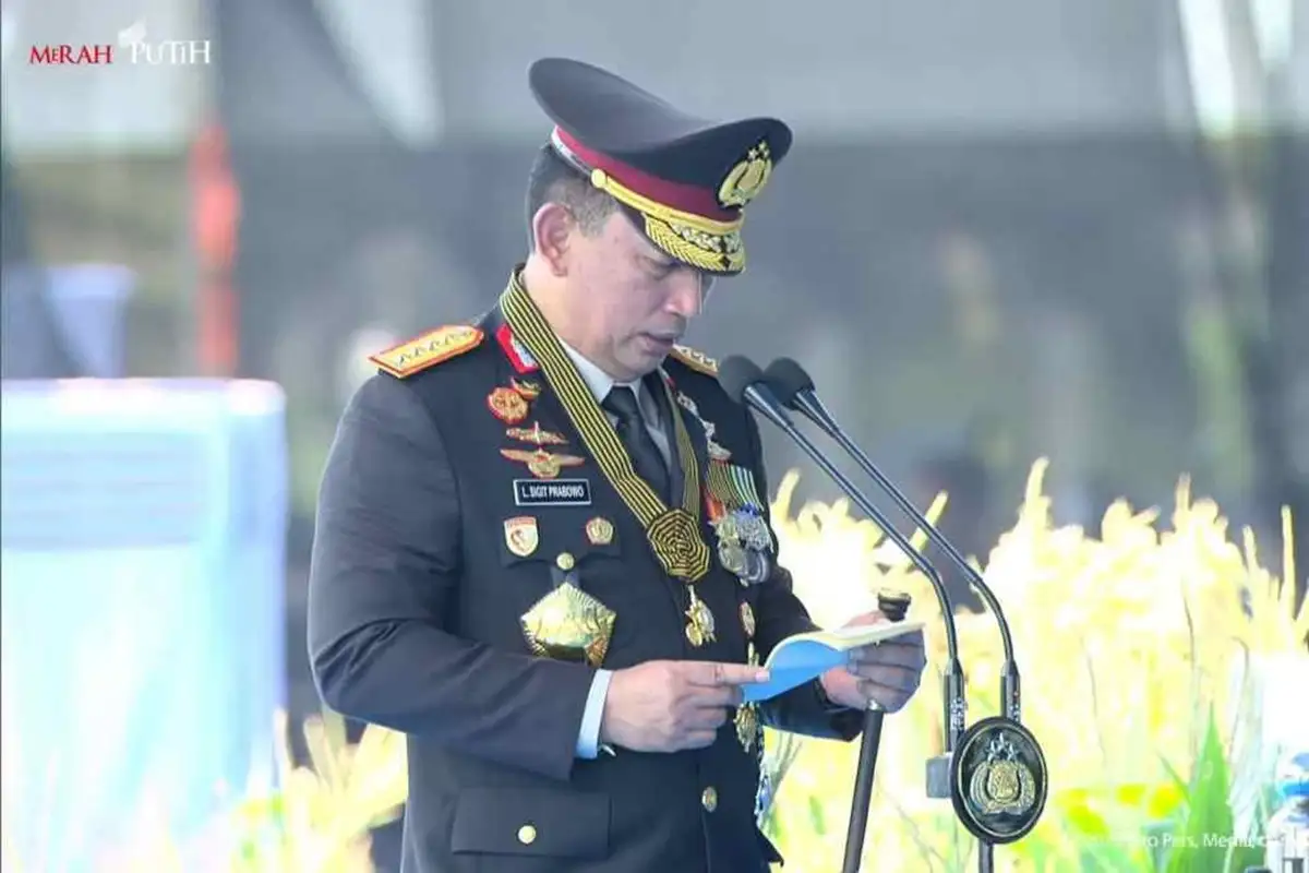 Kapolri Lantik Kakorlantas, Kapuslitbang, dan Enam Kapolda Baru