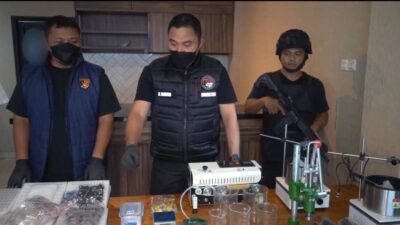 Polda Metro Jaya Sita 183 Cartridge Etomidate di Apartemen Tangerang, Satu Tersangka Diamankan