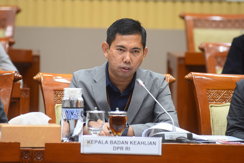 Gelar Program Magang Bersama Kemnaker, BKD DPR RI Luncurkan Platform 'Lensa Undang-Undang'