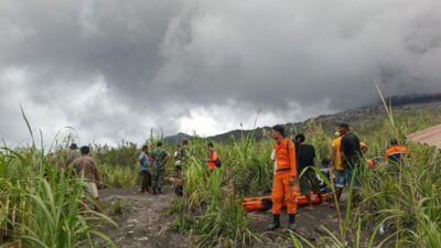 Tim SAR Temukan 2 WNA Tewas Akibat Erupsi Gunung Dukono, Operasi Pencarian Ditutup