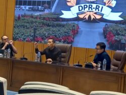 Tekan Ketergantungan Dolar, Komisi XI DPR Dorong Penguatan Industri Manufaktur dan LCS
