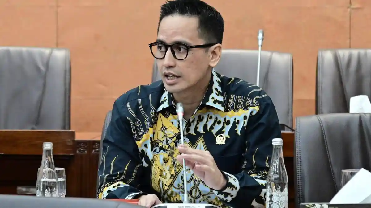 Firnando Apresiasi Dividen PT Telkom Tertinggi