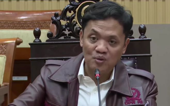 Tepis Isu Akun Anonim di Medsos, Habiburokhman Tegaskan RUU Perampasan Aset Masih Dibahas