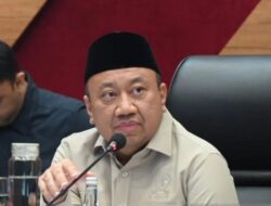 Lalu Hadrian Minta RUU Sisdiknas Beri Kepastian dan Perlindungan Guru
