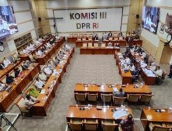 Ketuk Palu Persetujuan, Komisi III Loloskan 14 Calon Hakim Agung dan Ad Hoc MA!