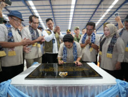 Resmikan Gudang Bulog 3.500 Ton di Banjarbaru, Titiek Soeharto Dorong Kesiapan Pangan Kalsel