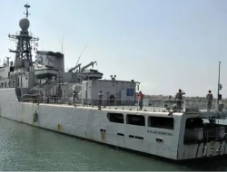 Komisi I DPR Izinkan Pemerintah Lelang KRI Ki Hajar Dewantara