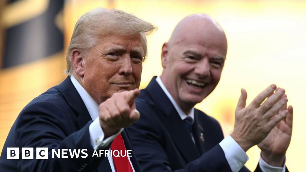 Donald Trump Minta FIFA Tak Ganti Gianni Infantino