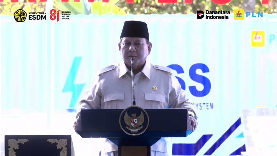 Kembangkan Kemandirian Energi, Presiden Prabowo Targetkan PLTS 100 GW Rampung 3 Tahun
