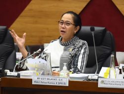 Temukan Anomali Data Desil, DPR Desak Perbaikan Demi Lindungi Hak Pendidikan Anak Kurang Mampu