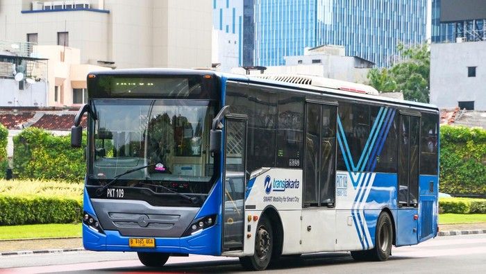 Jalan Depan DPR Ditutup, 3 Rute Transjakarta Tak Beroperasi