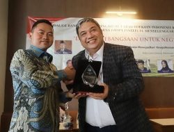 Ariawan Dinobatkan Tokoh Muda Jurnalistik Kreatif